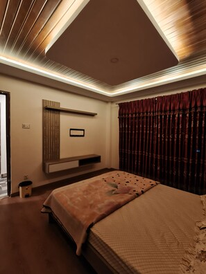 Unclassified image, 4 of 11, button - Paluwa Venture (Kathmandu)