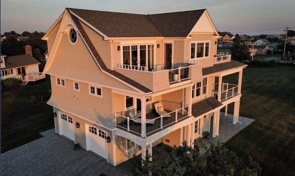 Unclassified image, 1 of 41, button - Live your dream! Custom Beach House With Ocean Views, Steps to the Beach! (Narragansett)