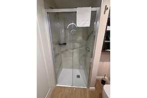 Bathroom - Mariano Suites (Stigliano)