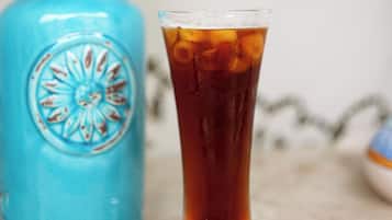 Alimentos y bebidas