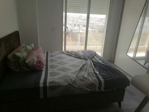 Room - Fully Furnished Two-bedroom Apartment in Khezama Prime Location (Sousse)