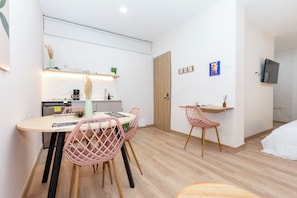 Dining - Casa Clarita (Medellín)