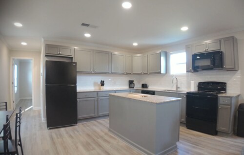 Fully Furnished 3BR/2BA Home – Minutes from META Data Center