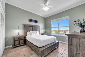 Room - Palm Court Yacht Club 604 (Fort Walton Beach)