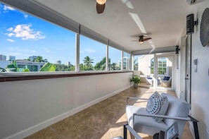 Interior - 1400 House above Las Olas (Fort Lauderdale)