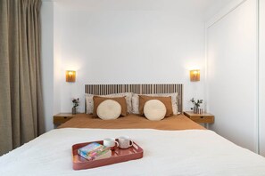 Room - Family-friendly 2-bedroom penthouse with a padel court (Mijas)