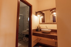Bathroom - Gabriel Marcos Duarte Marques Dos Santos (Jaboticatubas)