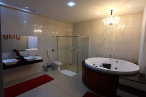 Bathroom - HOTEL VIZON I (Vilhena)