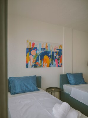 Room - Peaceful 2-bedroom condo with AC, free parking, fast internet by Ohrid Lake (Struga)