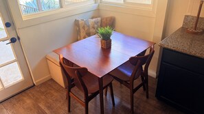 Dining - Trendy Highland Park area 3BD/2BA Home hill Views, Parking & Big Backyard (Los Angeles)