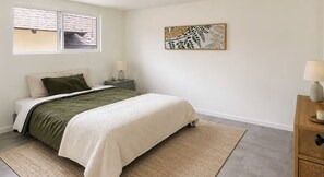 Room - Trendy Highland Park area 3BD/2BA Home hill Views, Parking & Big Backyard (Los Angeles)