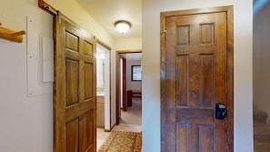 Interior - Northside Villa - Sleeps 8 (Mt. Crested Butte)