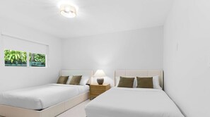 Secondary room - Bright 4BR Pool Retreat  Miami Stay (Miami)