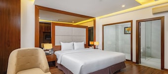 Central Phu Hung Hotel