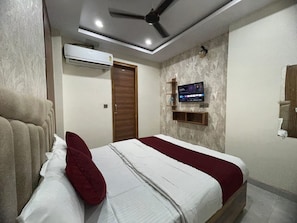 Room - Hotel White House  (Ghaziabad)
