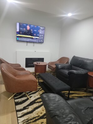 Living area - Cozy, clean, tranquil suite in a family friendly safe and quite neighborhood. (St. Albert)