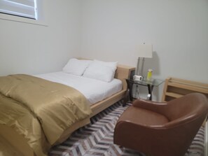 Unclassified image, 5 of 17, button - Cozy, clean, tranquil suite in a family friendly safe and quite neighborhood. (St. Albert)