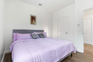 Room - Spacious Ft Worth House 20 Mins Max to Everything. (Fort Worth)
