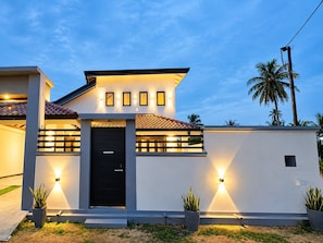 Exterior - Grand City Luxury Villa Negombo  (Negombo)