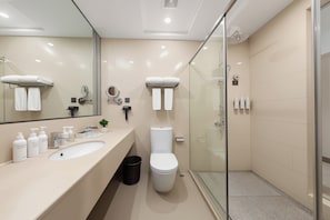 Bathroom - Mehood Lestie Hotel-Guangzhou Sanyuanli  (Guangzhou)