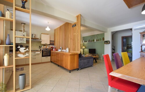 Stunning home in Altavilla milicia with WiFi