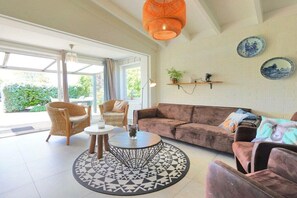 Untagged - Holiday home in Callantsoog with barbecue (Callantsoog)