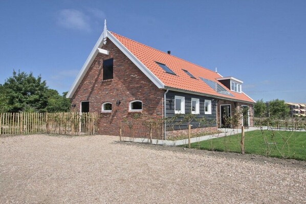 Untagged - Holiday home in Domburg with swimming pool (Domburg)