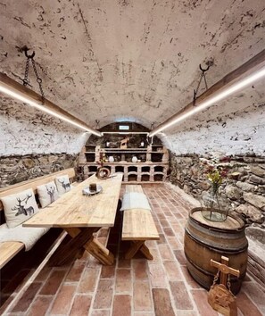 Untagged - Hut in Taxenbach with swimming pool (Taxenbach)