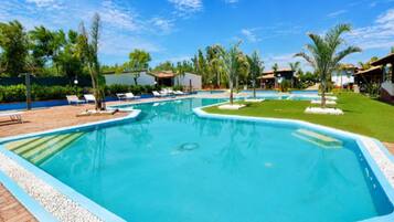 Holiday Home Swimming Pool