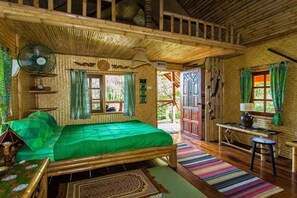 Untagged - Treehouse Lake View (No. 1) (Koh Yao Noi)