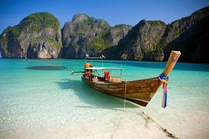 Untagged - Treehouse Lake View (No. 1) (Koh Yao Noi)