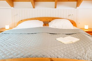 Room - Vrbo Property (Malente)