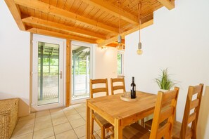 Dining - Vrbo Property (Malente)
