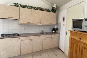 Untagged - Holiday home with 2 bedrooms (Julianadorp)