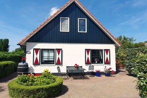Untagged - Holiday home with 2 bedrooms (Callantsoog)
