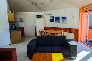 Untagged - Holiday home with 3 bedrooms (Julianadorp)