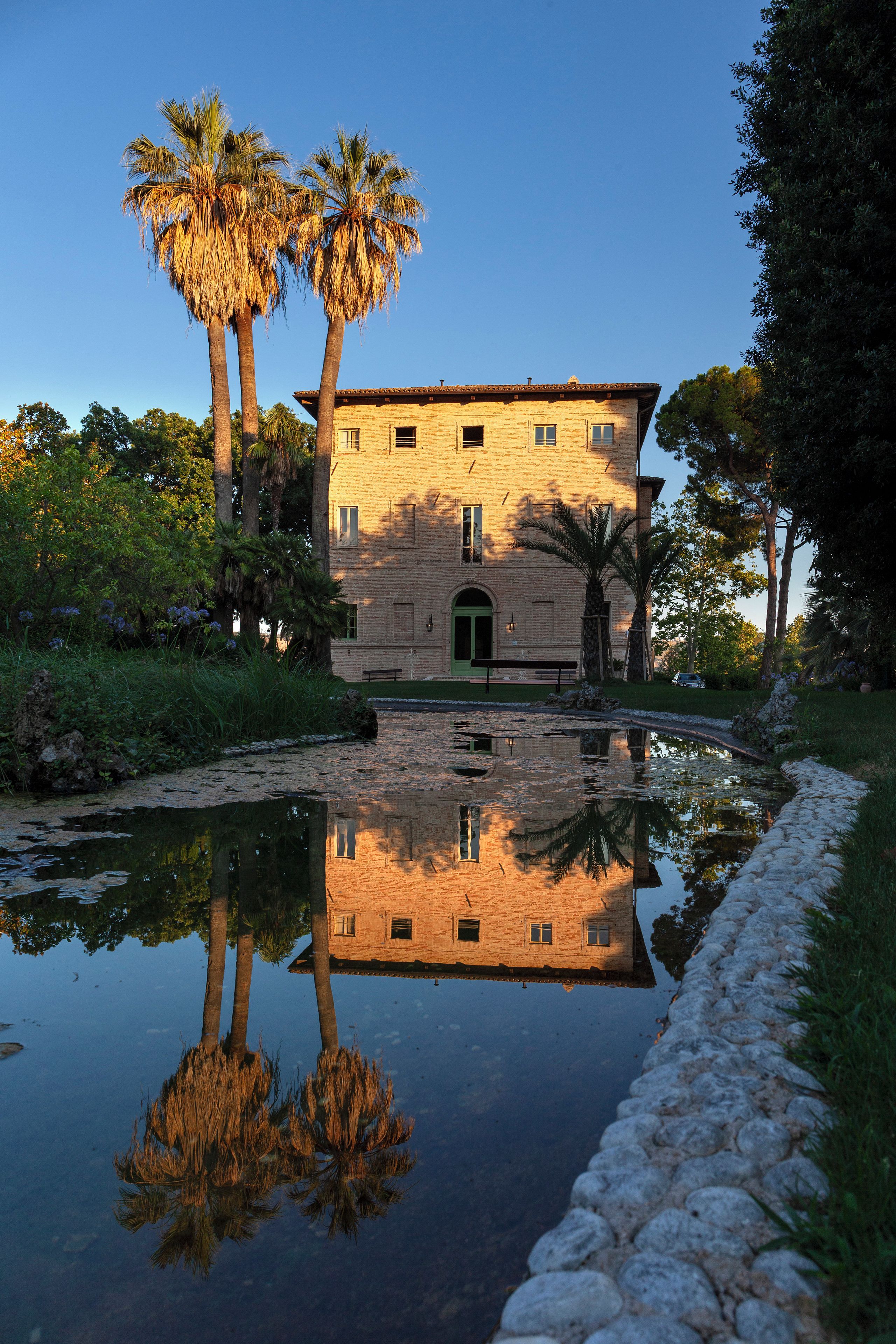 Fachada de la propiedad