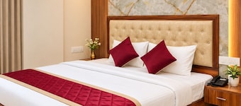 Hotel NIrantara Residency