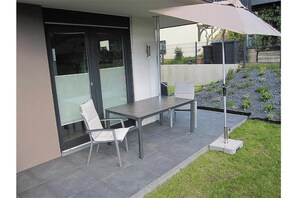 Outdoor dining - Vrbo Property (Dornum)