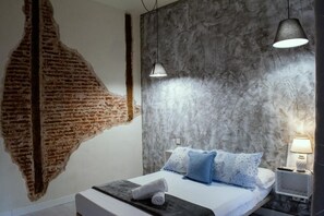 Room - Casa Lemus (Madrid)