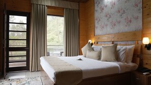 Room - Isvara (Kasauli)