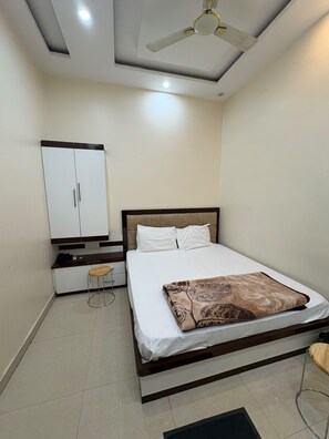 Kamar
