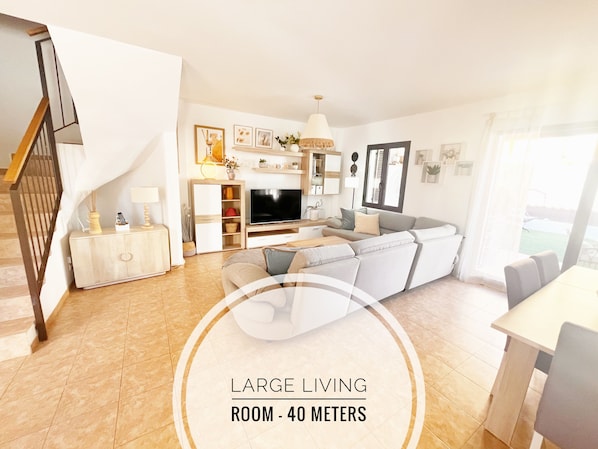 Interior - Perfect 3-bedroom house with AC in enchanting Alcossebre (Alcossebre)