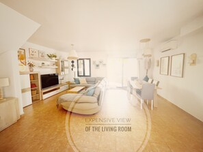 Living area - Perfect 3-bedroom house with AC in enchanting Alcossebre (Alcossebre)