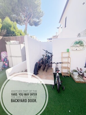 Property grounds - Perfect 3-bedroom house with AC in enchanting Alcossebre (Alcossebre)