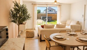 Living area - Vrbo Property (Beuzeville)