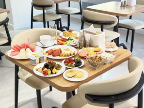 Buffet déjeuner