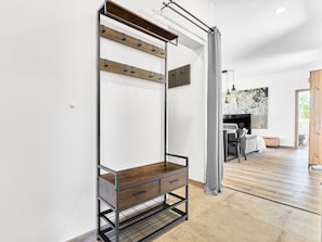 Flooring, Möbel, Fussboden, Interior Design, Holzboden, Zimmer, Planke, Hartholz, Laminatboden, Design