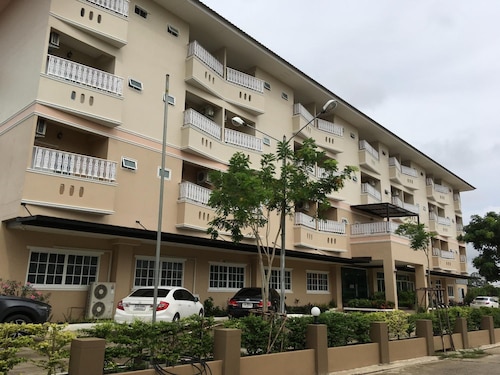 Boonbundal Hotel