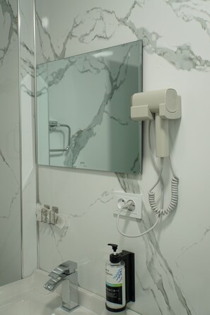 Bathroom - Bogdon Hotel Samarqand (Samarkand)